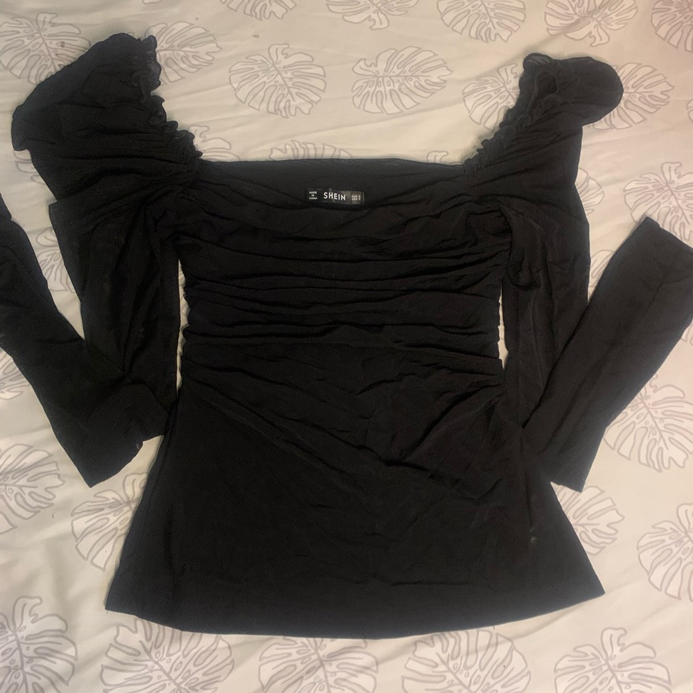 SHEIN top. Size:S
